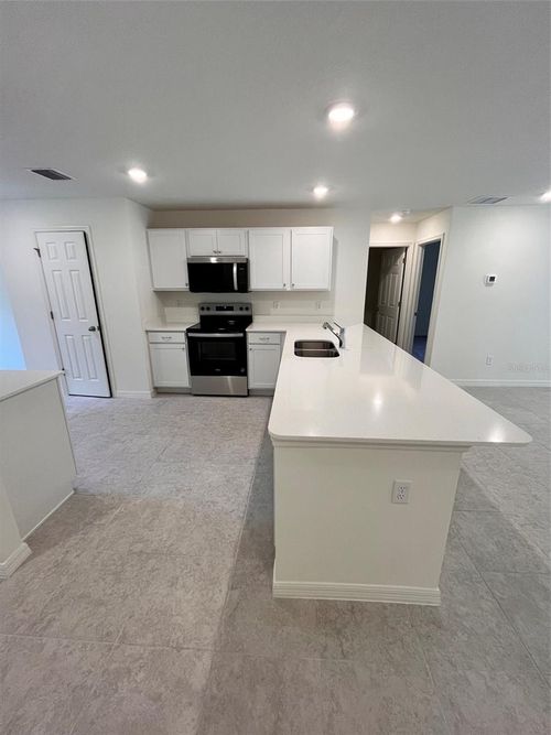 9610 Mcmahon Ave, HASTINGS, FL, 32145-4515 | Card Image