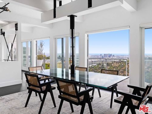 1885 Sunset Plaza Dr, West Hollywood, CA, 90069-1202 | Card Image