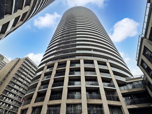 {{alt}} | Card Image