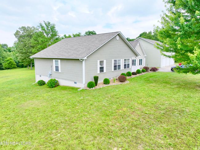 813 Clear Creek Pkwy, House other with 4 bedrooms, 3 bathrooms and null parking in Clarkrange TN | Image 11