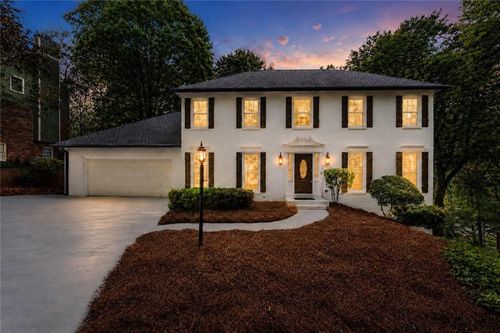 1731 E Bank Dr, Marietta, GA, 30068-1813 | Card Image