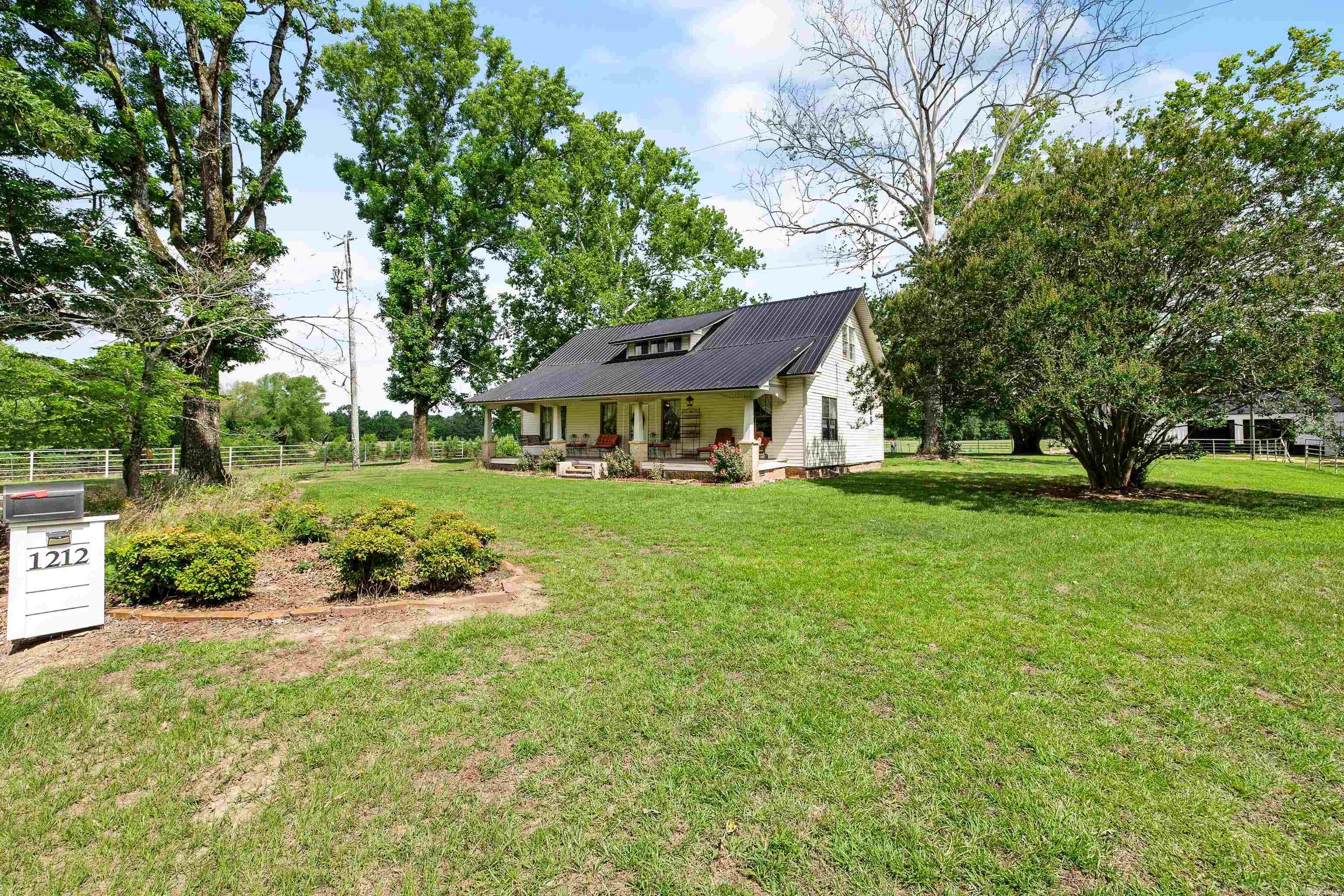Residential in Benton
