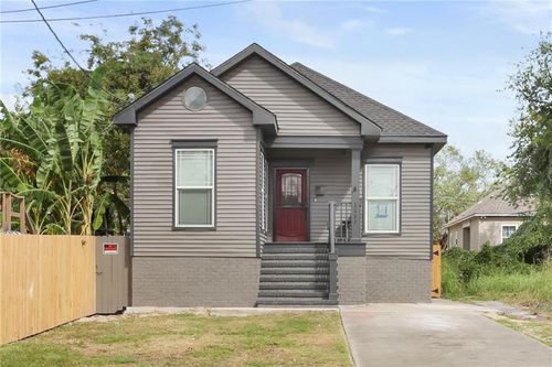 3227 Toledano St, New Orleans, LA, 70125-3843 | Card Image