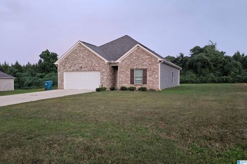 230 Buckhorn Cir, Weaver, AL, 36277-5202 | Card Image