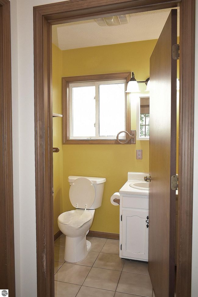 4467 S Forthill Rd, House other with 3 bedrooms, 2 bathrooms and null parking in Suttons Bay MI | Image 33