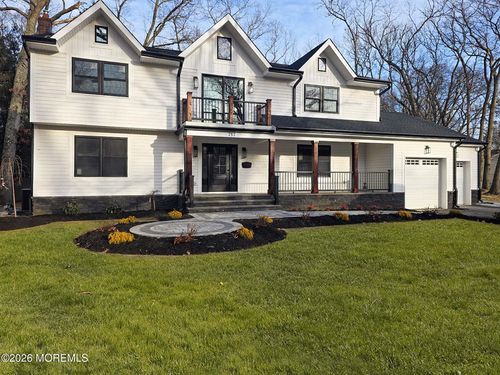 757 Nutswamp Rd, Red Bank, NJ, 07701-5309 | Card Image