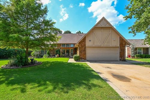 1612 Reno St, Broken Arrow, OK, 74012-9347 | Card Image