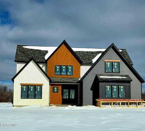 4 Faulkner Dr, Waterford, NY, 12188-1222 | Card Image