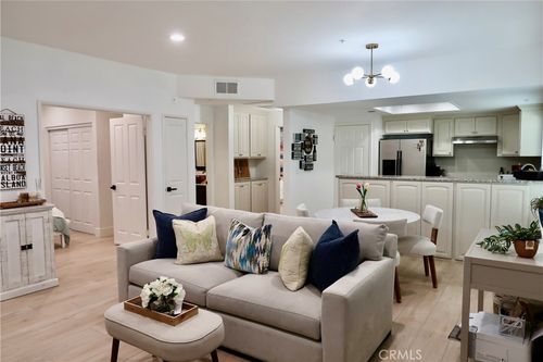 apt-101-4561 Warner Ave, Huntington Beach, CA, 92649-3826 | Card Image