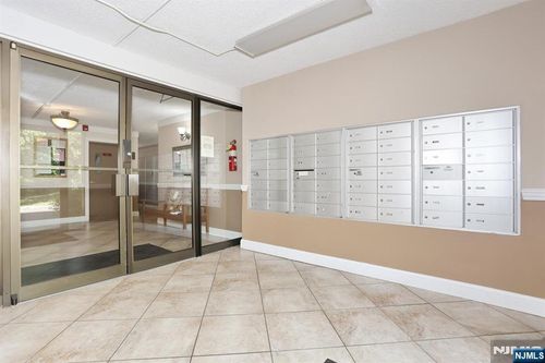 550 Fairview, Westwood, NJ, 07675 | Card Image