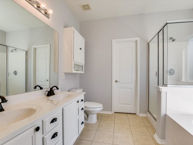 241 Sunnyside Dr, House other with 3 bedrooms, 2 bathrooms and 4 parking in Kyle TX | Image 10