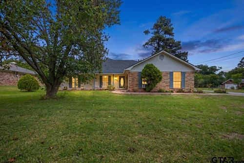 303 Linda Ln, Lindale, TX, 75771-3233 | Card Image