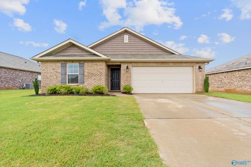 117 Hank Ct, Hazel Green, AL, 35750-5302 | Card Image