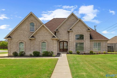 2502 Brown St, Muscle Shoals, AL, 35661-5900 | Card Image