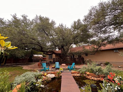 800 Prize Oaks Dr, Cedar Park, TX, 78613-2622 | Card Image