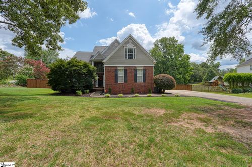 131 Lauden Dr, Moore, SC, 29369-8701 | Card Image