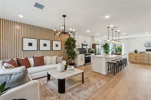 12151 Victoria Pl, Westminster, CA, 92683 | Card Image