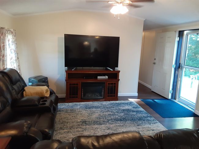 58 Mobile Dr, House other with 3 bedrooms, 2 bathrooms and null parking in Hudson NH | Image 10