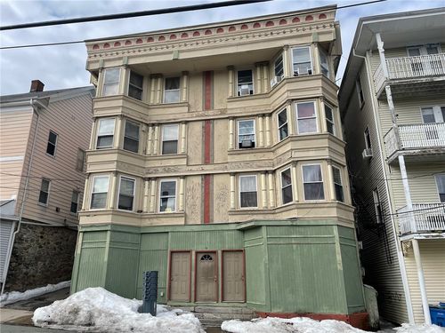 19 Winter Street, Lincoln, RI, 02838 | Card Image