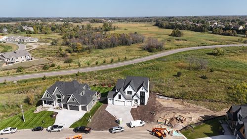 1986 Leaping Deer Cir, Medina, MN, 55340-3408 | Card Image