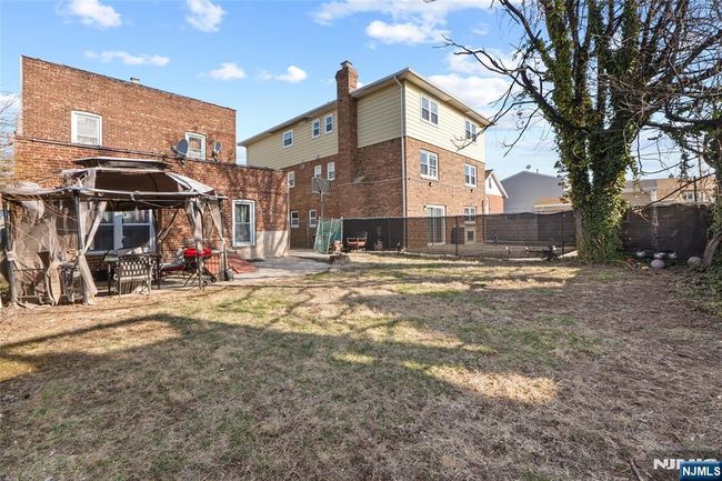 66 Harrison Ave, Home with 6 bedrooms, 2 bathrooms and null parking in Garfield NJ | Image 27