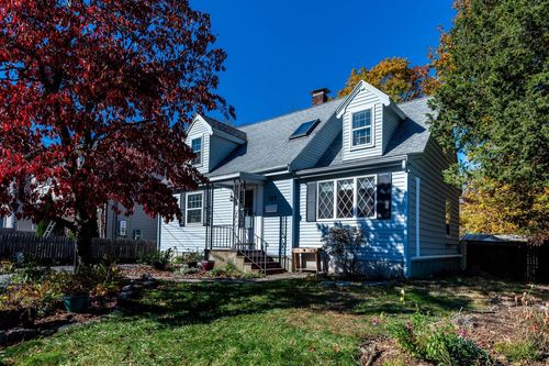 123 Beaver St, Boston, MA, 02136-1714 | Card Image