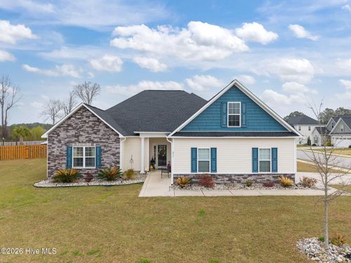 215 Knightheads Dr, Swansboro, NC, 28584-0109 | Card Image