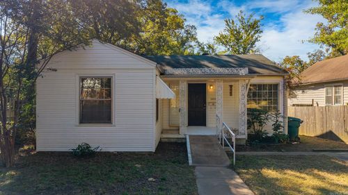 5329 Lee Ave, Little Rock, AR, 72205-3526 | Card Image