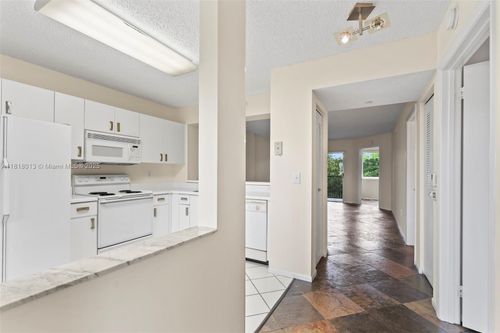 apt-g406-9511 Weldon Cir, Tamarac, FL, 33321-0921 | Card Image