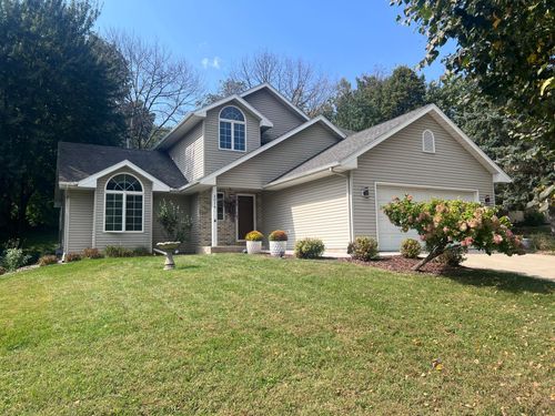 2014 Fox Valley Dr Sw, Rochester, MN, 55902-3447 | Card Image