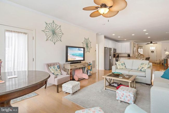 18745 Old Canal Ln, Townhouse with 3 bedrooms, 3 bathrooms and null parking in MILLVILLE DE | Image 13