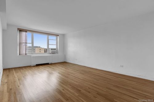 apt-6c-211 E 18th St, New York, NY, 10003-3628 | Card Image