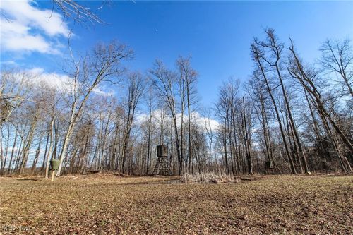 2565 Pleasant Valley Rd, Zanesville, OH, 43701-8690 | Card Image