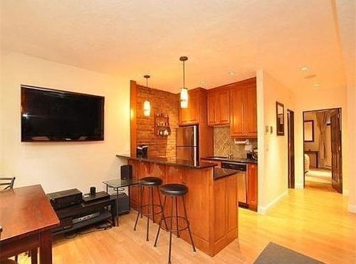 a-124 Chandler St, Boston, MA, 02116-6058 | Card Image