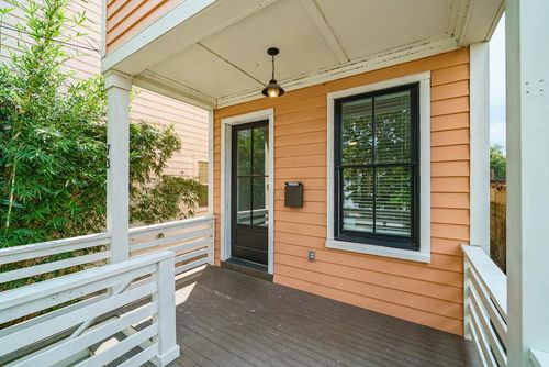 73 Hanover Street, Charleston, SC, 29403 | Card Image