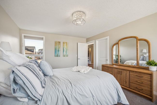 148 Hillcrest Drive Sw, Home with 4 bedrooms, 4 bathrooms and 6 parking in Airdrie AB | Image 25