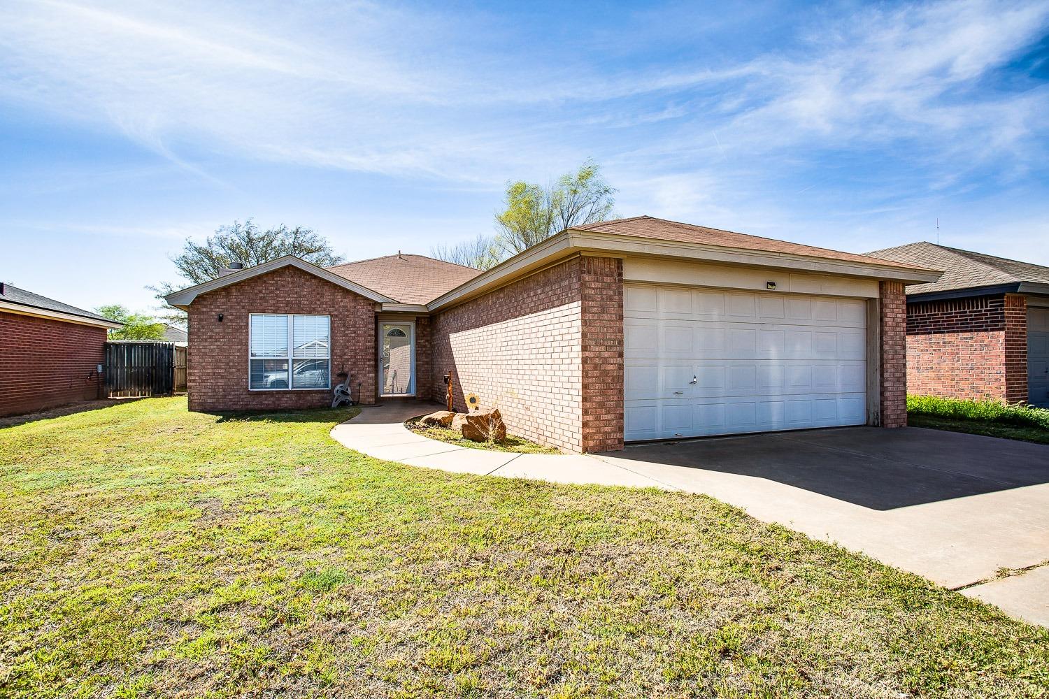Uvalde Ave, Lubbock, TX 79423