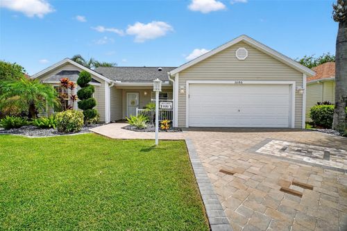 1686 Kensington Pl, THE VILLAGES, FL, 32162-6731 | Card Image