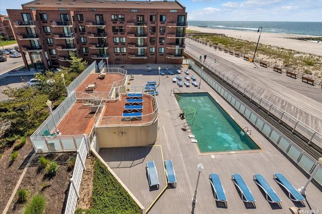 PH-5-S - 750 W Broadway, Condo with 3 bedrooms, 3 bathrooms and 2 parking in Long Beach NY | Image 23