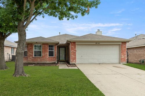 1012 Halifax Ln, Forney, TX, 75126-6494 | Card Image
