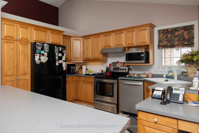 560 W Quarter Townline Rd, House other with 3 bedrooms, 2 bathrooms and 6 parking in Princeton ON | Image 15