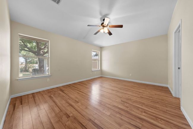 Primary Bedroom | Image 11