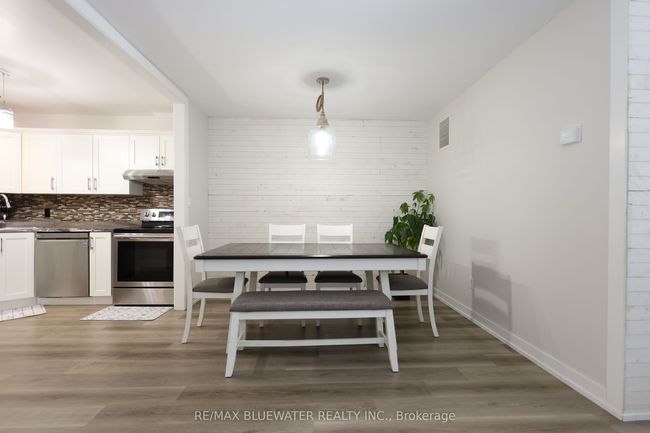 1 - 8 Oak St, Condo with 2 bedrooms, 1 bathrooms and 1 parking in Grand Bend ON | Image 5