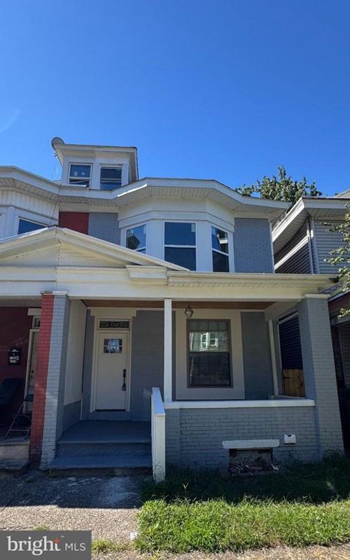 2212 N 5th St, HARRISBURG, PA, 17110-2309 | Card Image