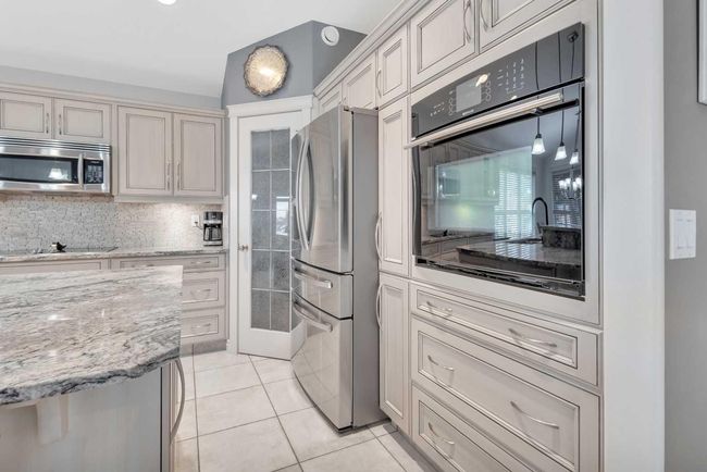 18 Laurel Rd, House detached with 4 bedrooms, 3 bathrooms and 6 parking in Sylvan Lake AB | Image 6
