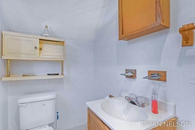 9-web-or-mls-263 W 19th St, Holland-9-18 | Image 10