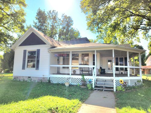1418 Cherokee Ave, Seneca, MO, 64865-9374 | Card Image