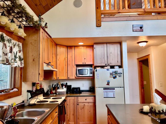 501 Arbutus Rd, House other with 2 bedrooms, 2 bathrooms and 2 parking in Pickerel WI | Image 17