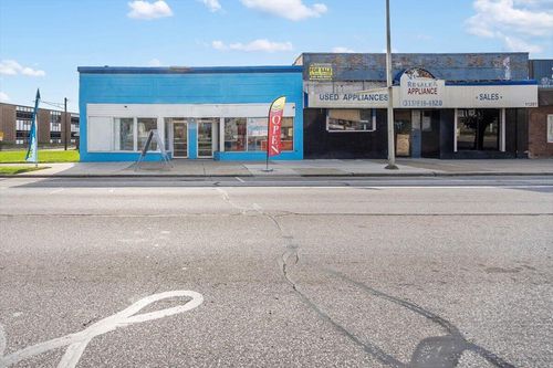 11283 W Jefferson Ave, River Rouge, MI, 48218-1209 | Card Image
