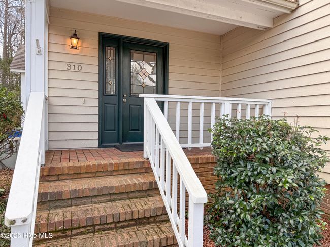 310 Wimbledon Ct, Townhouse with 3 bedrooms, 3 bathrooms and null parking in Wilmington NC | Image 4